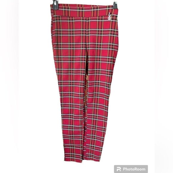 Tommy Hilfiger  - Picture 1 of 5
